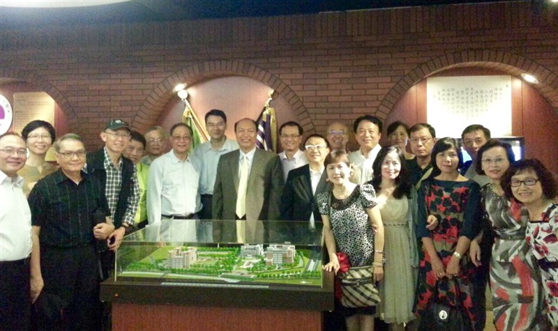 光陰的故事北商大畢業40周年校友回娘家