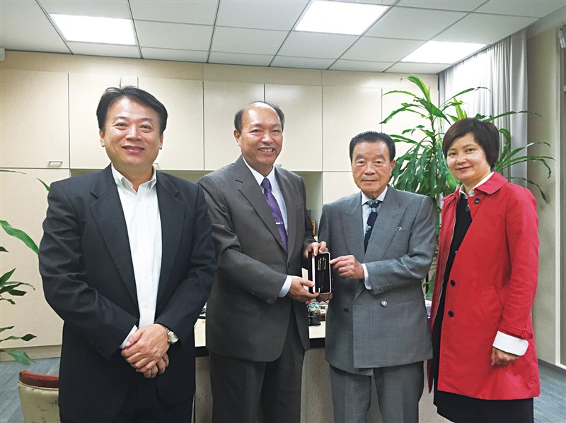 拜會校友企業家