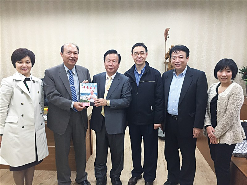 拜訪深耕地方基層優秀校友