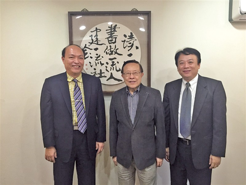 高希均校友獲聘為臺北商大第一位榮譽講座教授