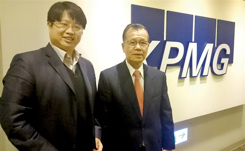 專訪KPMG財稅系友賴三郎
